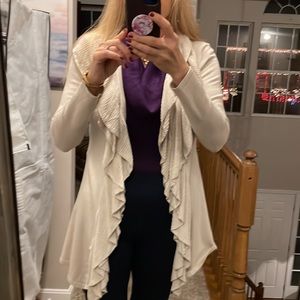 New Cyrus knits beige waterfall sweater M